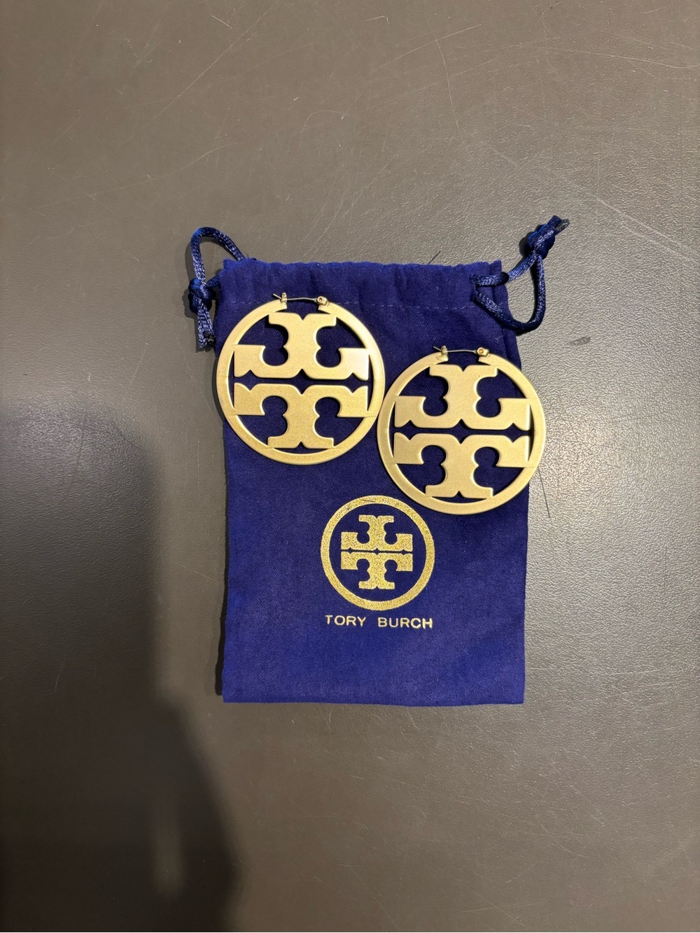 Jewelry - Earrings
